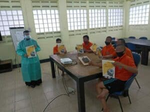 LAYANAN INDIVIDUAL DENGAN PENDEKATAN KEGIATAN KELOMPOK TEMATIK (KKT)
