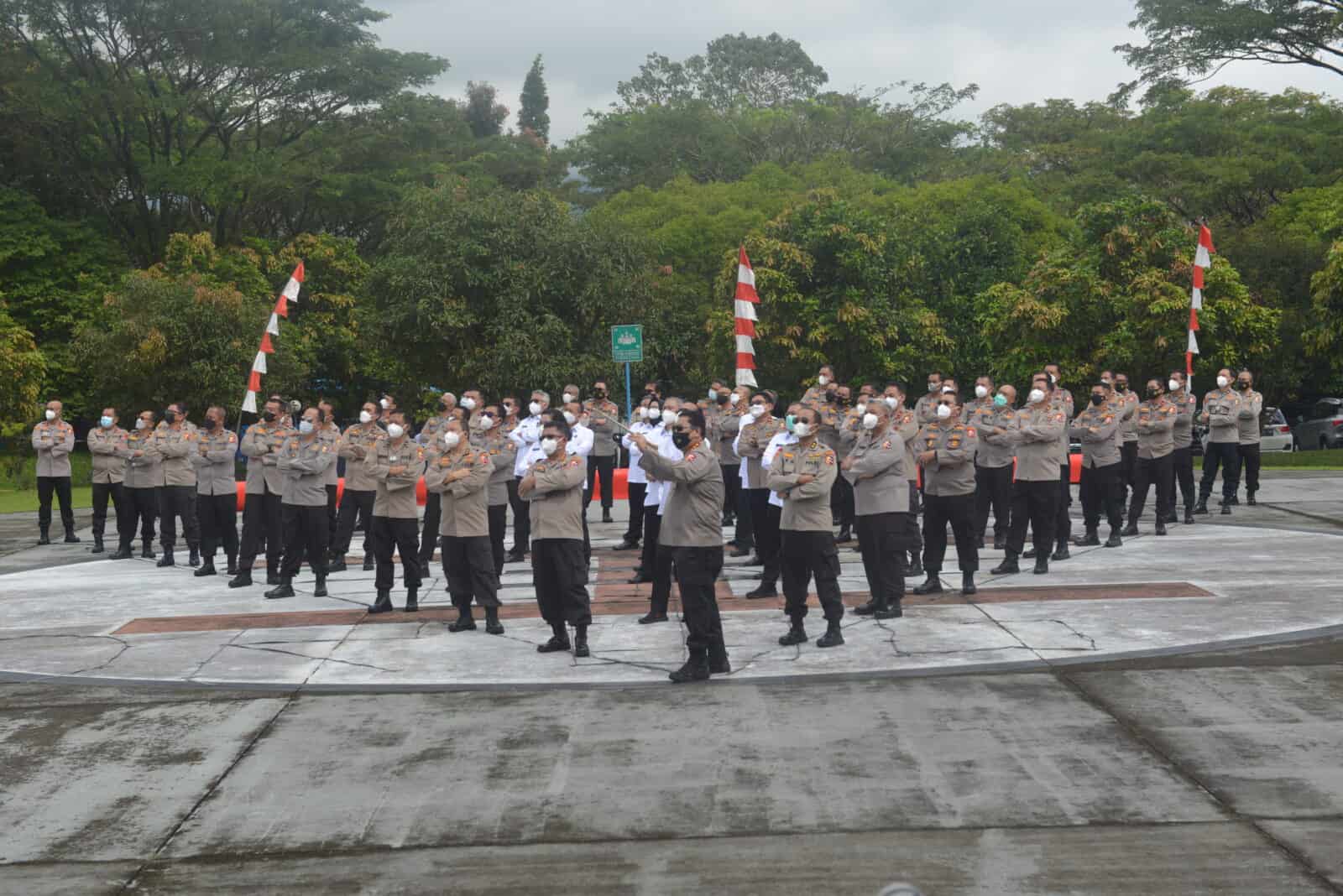 Rapat Koordinasi Perencanaan dan Penandatanganan Perjanjian Kinerja BNN RI Tahun 2021 Rapat Koordinasi Perencanaan dan Penandatanganan Perjanjian Kinerja BNN RI Tahun 2021