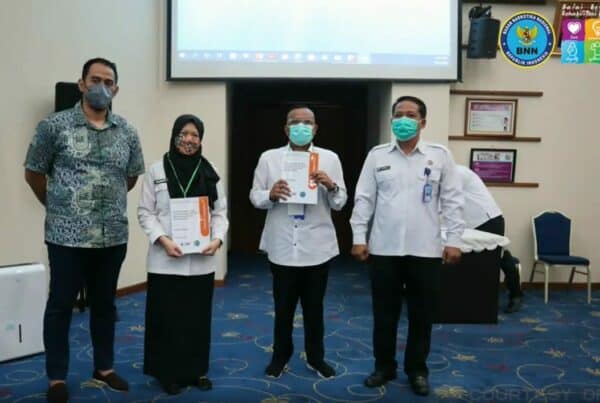 PELATIHAN UNIVERSAL TREATMENT CURRICULUM (UTC) BAGI KONSELOR DI BALAI BESAR REHABILITASI BNN PELATIHAN UNIVERSAL TREATMENT CURRICULUM (UTC) BAGI KONSELOR DI BALAI BESAR REHABILITASI BNN