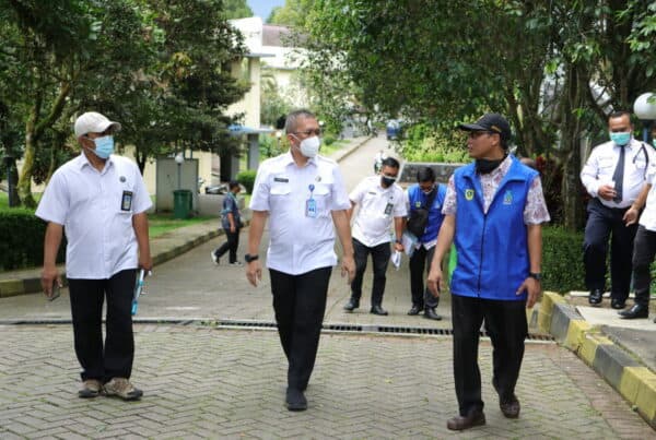 DKPP Kab. Bogor Tinjau Lahan Longsor Di Balai Besar Rehabilitasi BNN
