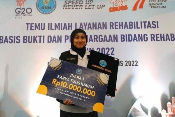 Tim Balai Besar Rehabilitasi BNN Raih Juara Pertama Dalam Ajang Karya Tulis Ilmiah Layanan Rehabilitasi Berbasis Bukti