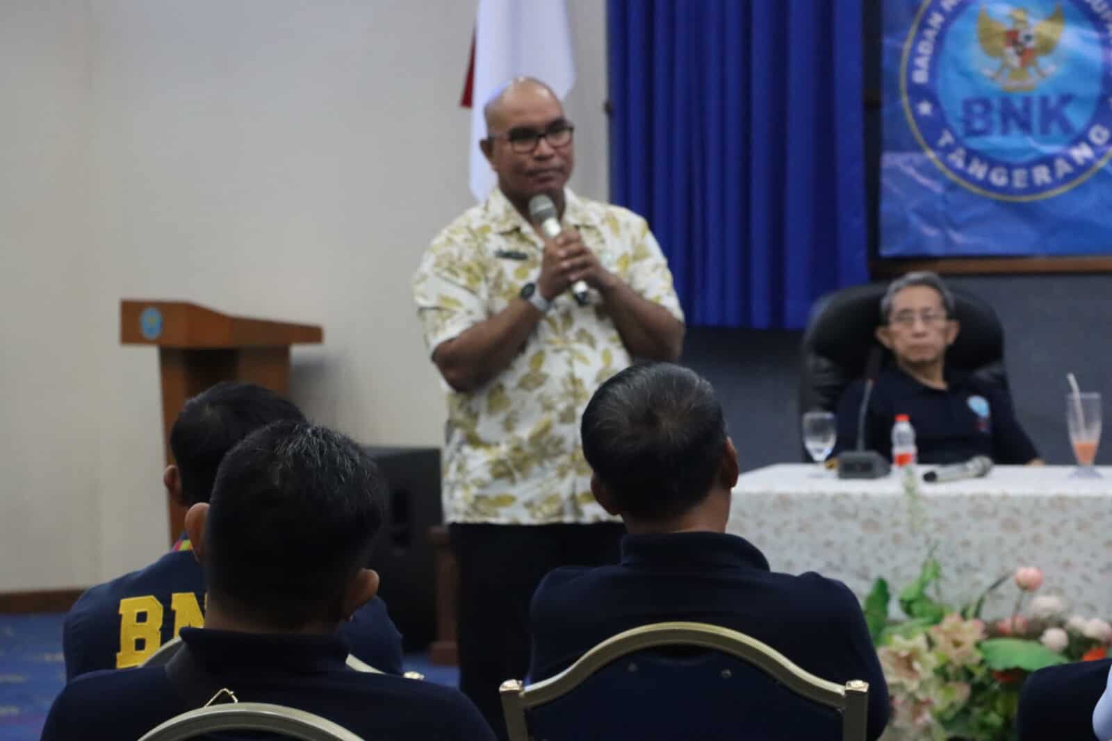 Adakan diskusi bersama, Kunjungan Badan Narkotika Kabupaten Tangerang Gali Informasi tentang Rehabilitasi. Adakan diskusi bersama, Kunjungan Badan Narkotika Kabupaten Tangerang Gali Informasi tentang Rehabilitasi.